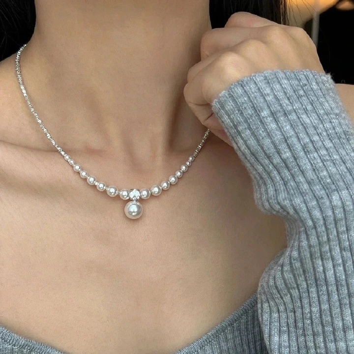 Pearl Strands Elegant and Charming Small Design Fragmented Silver Pearl Necklace Fragmented Silver Collar Chain Jewelry for Women First Choice for Exquisite Girls