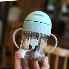 Children's drinking cups250ml Kids Water Bottle With Straw Toddler Water Bottle With Measurement Handle BPA-Free Plastic Sippy Cup Feeding Blue