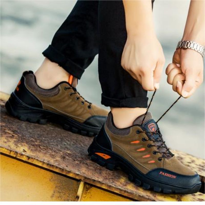 Climbing This Year'S Popular Niche Design Leisure Outdoor Shoes Sports Mountaineering Work Commuter Shoes Thick Soled Hiking Camel Men'S Shoes