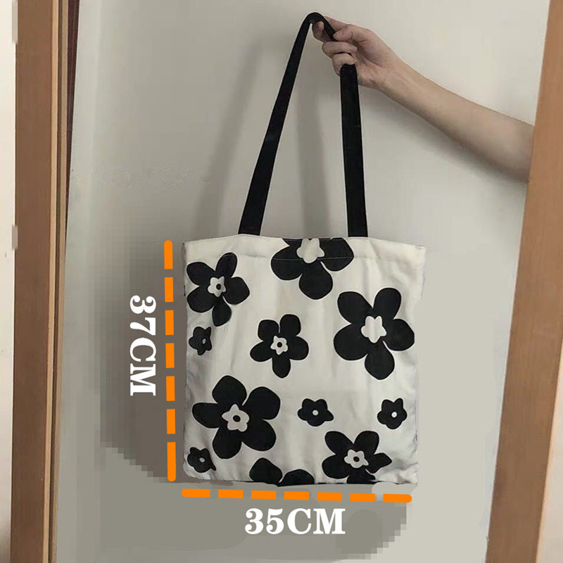 Korean Version of ins Canvas Bag Black and White Hyuna Flower Schoolgirl Fashion Versatile  Shoulder Bag Shopping Bag