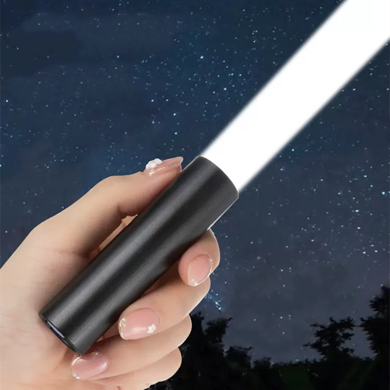 LED Rechargeable Flashlights High Power and High Brightness Led Lights Strong Light Waterproof Long Shot Professional Portable Torch Light Telescopic Powerful Flashlight Outdoor Zoom