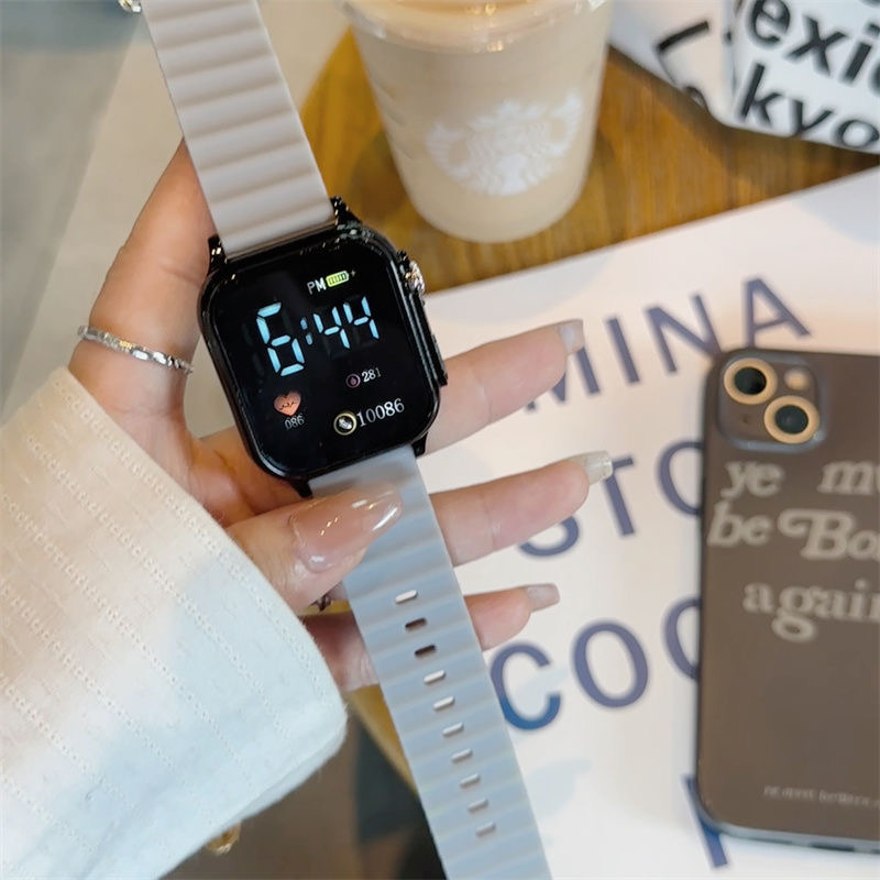 Children LED Digital Watch Men Women Electronic Watch for Kids Boys Girls Time Clock Student Kids Gift Sport Wristwatch