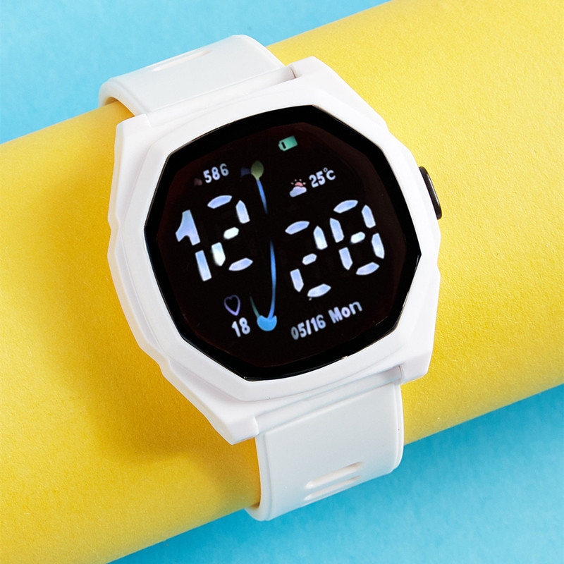 Outdoor Sports Electronic Watch New Led Digital Watch Silicone Strap Women Men Student Wrist Watches