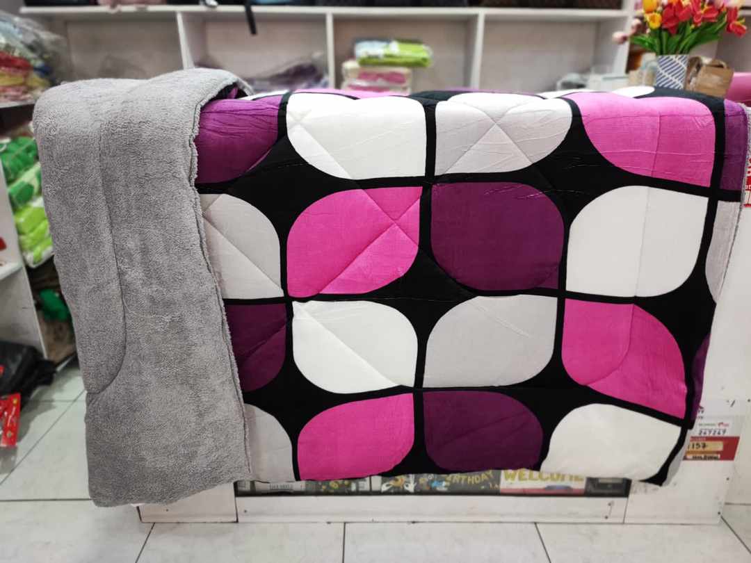 Luxurious Heavy Woolen Duvets(1pc)