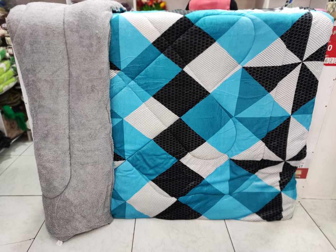 Luxurious Heavy Woolen Duvets(1pc)