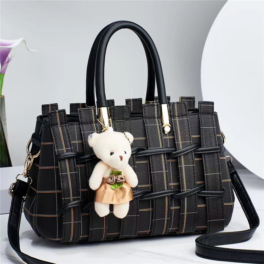 High end women's handbag single shoulder bag fashion trend lady alligator print single shoulder bag one size