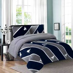 Luxurious Woolen Heavy Soft  Comfortable Duvets only (1pc) Does not come with a Bedsheet nor  Cases Gray and dark blue 5*6